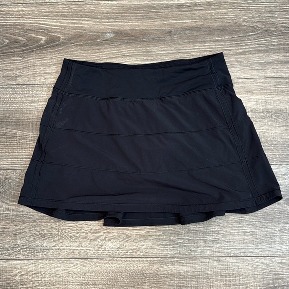 Lululemon Athletica Black Skort size 6 Tall - Picture 1 of 4